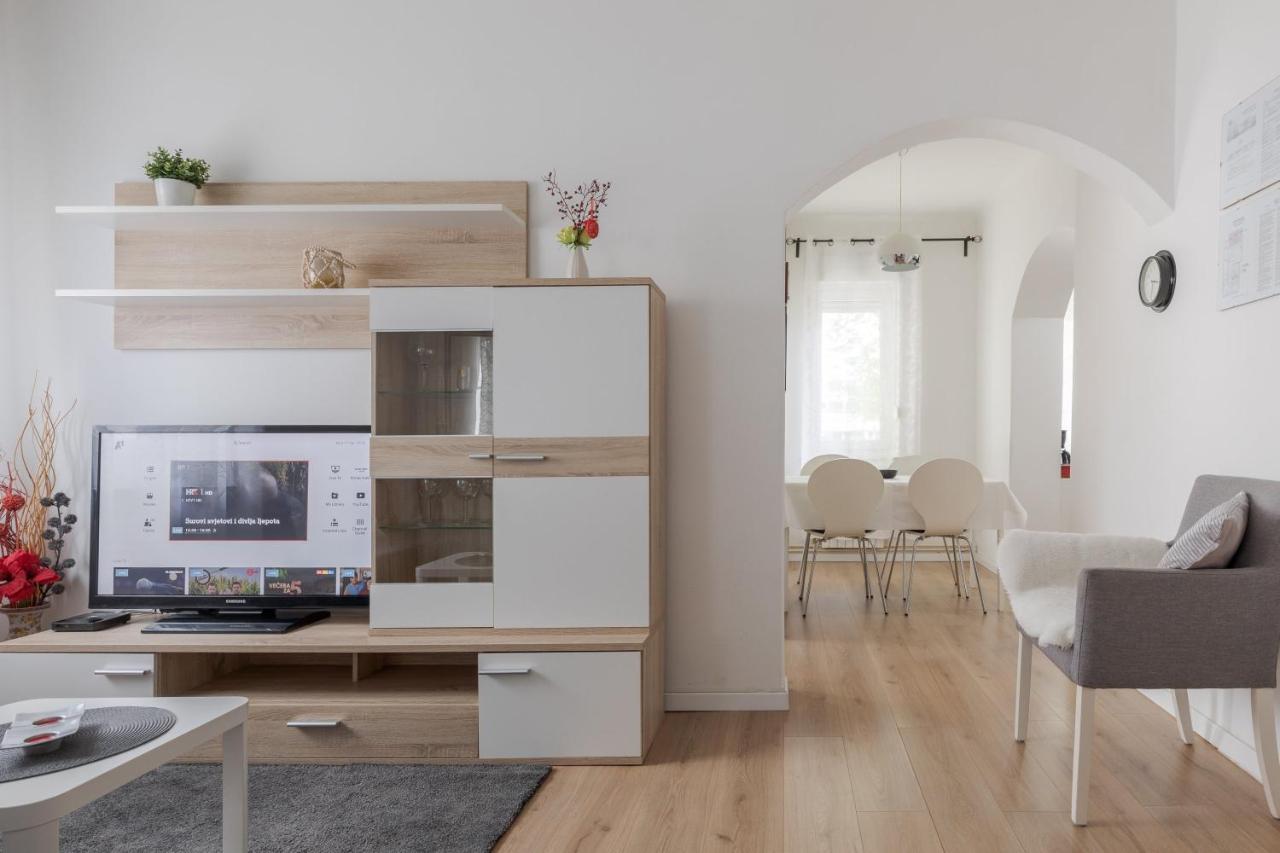 Lisinski Apartment With Private Parking Zagreb Exterior foto